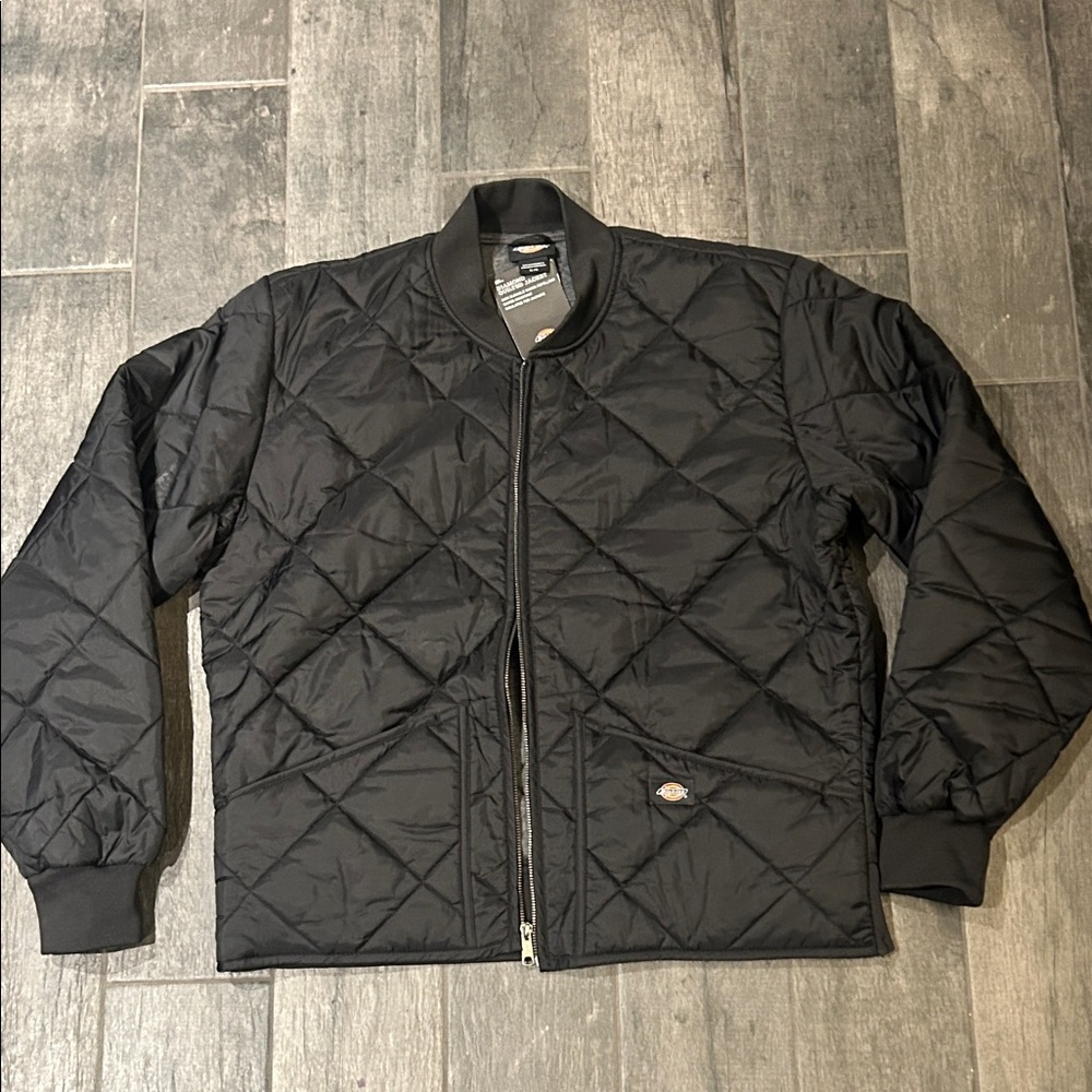 Dickies Men's Black Puffer Jacket